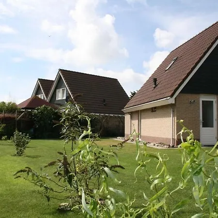 Bij Julianadorp, Afgesloten Tuin & Hond Welkom, Mobiele Airco