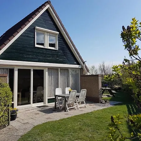 Bij Julianadorp, Afgesloten Tuin & Hond Welkom *