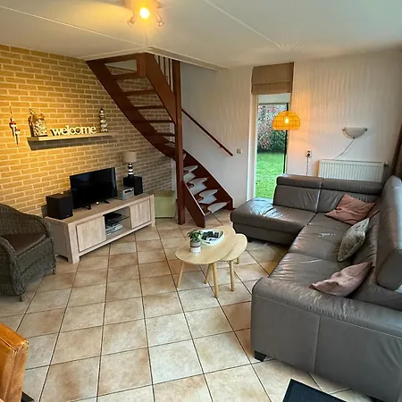 בית נופש Bij Julianadorp, Afgesloten Tuin & Hond Welkom יוליאנאדורפ